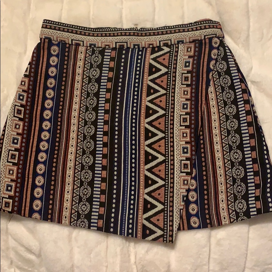 Pattern Envelope Skirt
